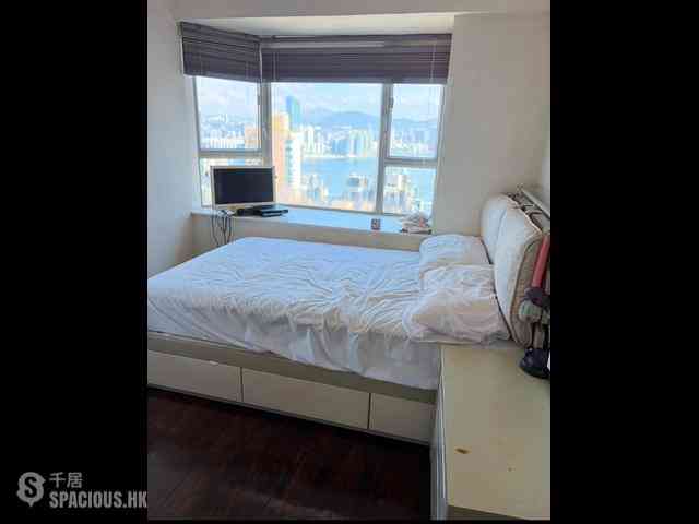 North Point - Island Place 09