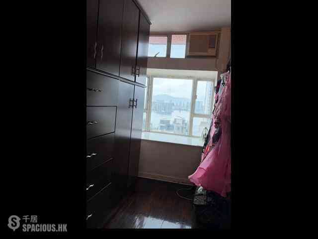 North Point - Island Place 11
