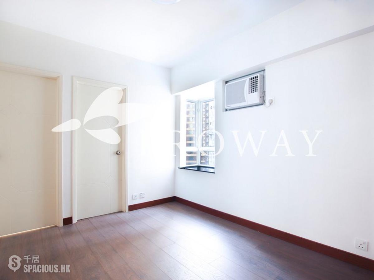 Mid Levels Central - Windsor Court 01