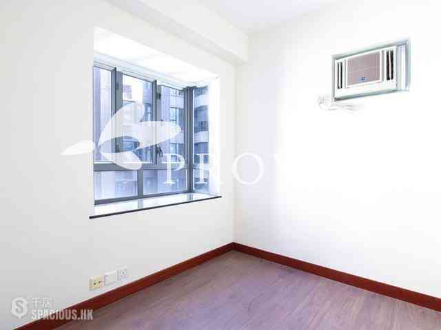Mid Levels Central - Windsor Court 04