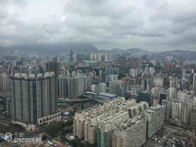 West Kowloon - Sorrento Phase 1 Block 3 01