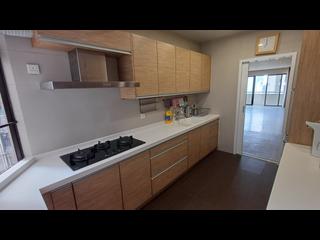 Mid Levels Central - Wilshire Park 13