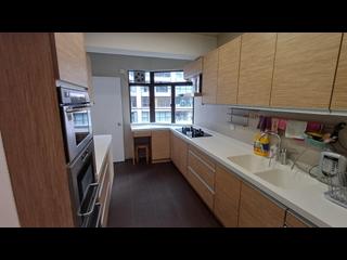 Mid Levels Central - Wilshire Park 07