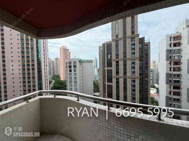 Mid Levels Central - Wilshire Park 04