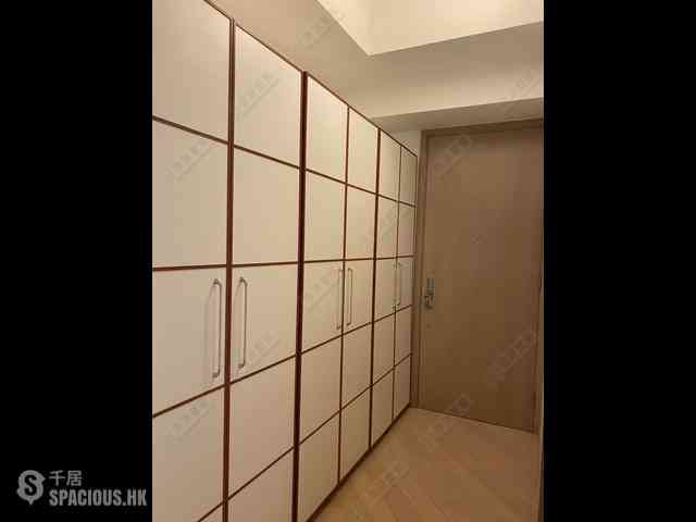 West Kowloon - The Cullinan (Tower 21 Zone 2 Luna Sky) 05