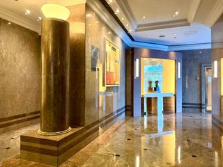 Wan Chai - Convention Plaza Apartments 09