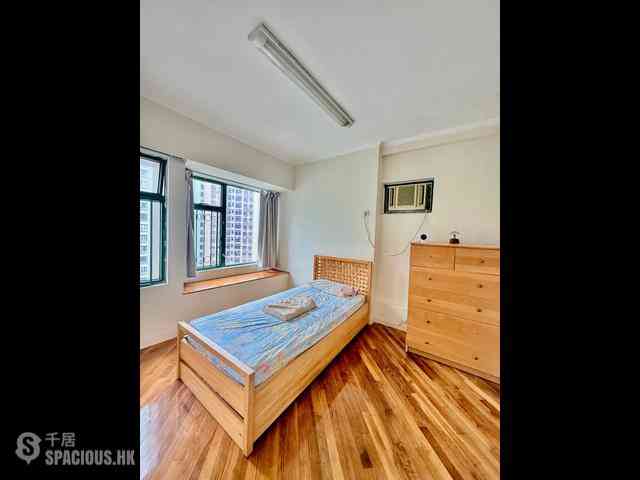 Mid Levels Central - Robinson Place 05