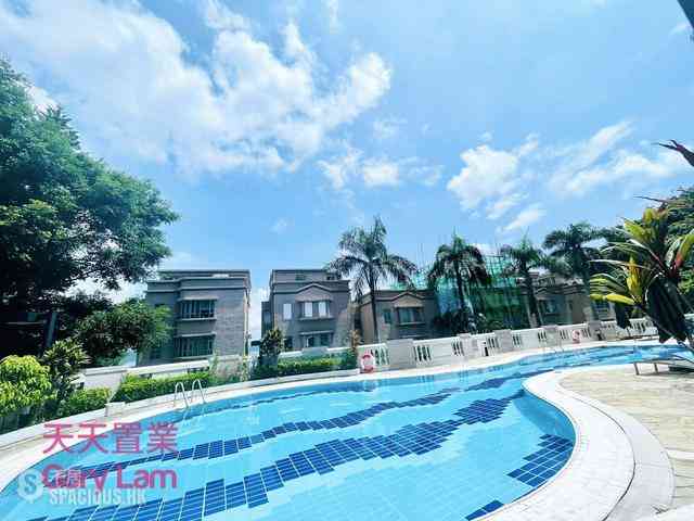 Clear Water Bay - Royal Castle 34