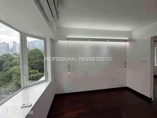 Central - Botanical Court 12