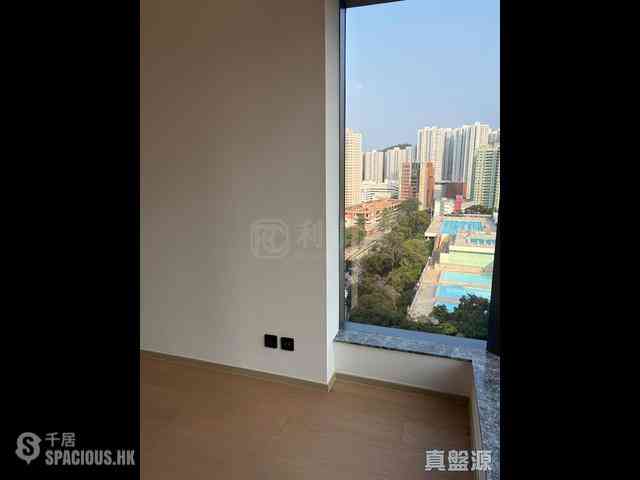 Siu Sai Wan - The Headland Residences Phase 1 03