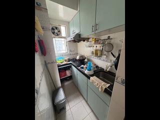 Sai Ying Pun - Lai King Court 02