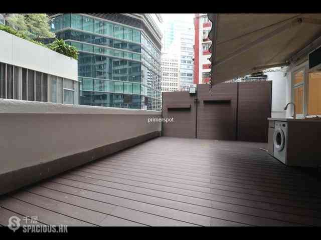 Wan Chai - Rialto Building 01