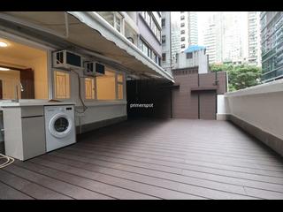 Wan Chai - Rialto Building 03