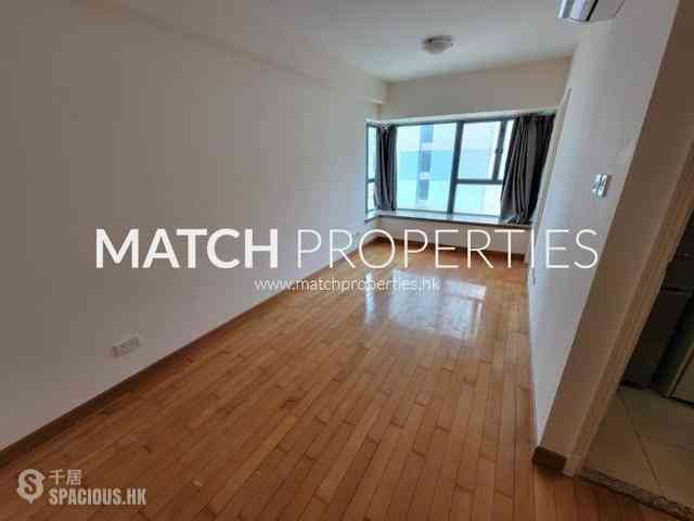 Sheung Wan - Queen's Terrace 01