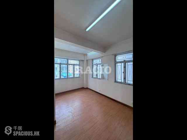 Sheung Wan - Ko Shing Building 09