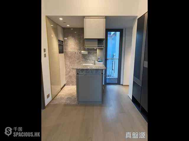 Sai Ying Pun - 15 Western Street 05