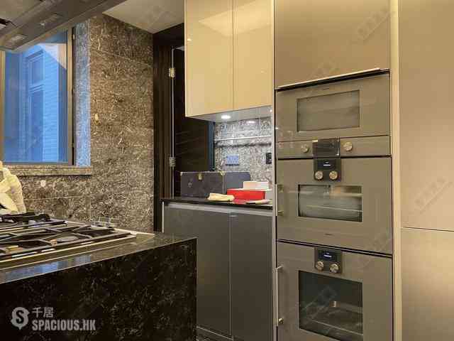 Ho Man Tin - Ultima Phase 1 Tower 6 06