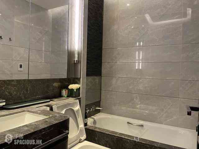 Ho Man Tin - Ultima Phase 1 Tower 6 08