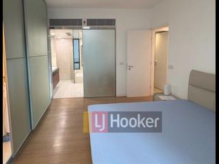 Mid Levels Central - 11, Macdonnell Road 06