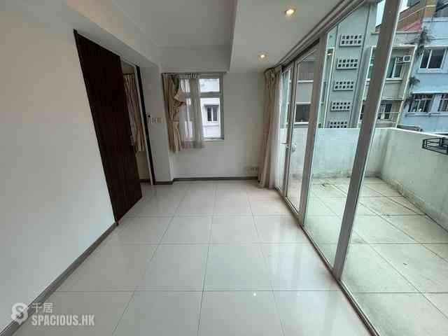 Soho - 21, Elgin Street 05