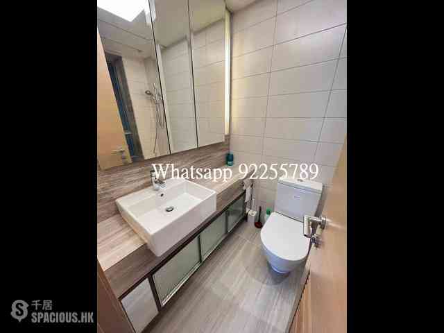 Sai Ying Pun - Island Crest 06