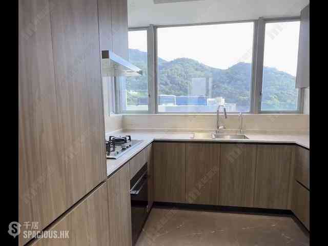 Sai Ying Pun - The Summa 07