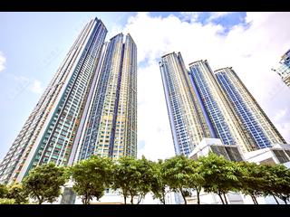 West Kowloon - Sorrento Phase 1 Block 6 12
