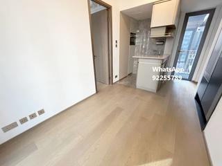 Sai Ying Pun - 15 Western Street 04