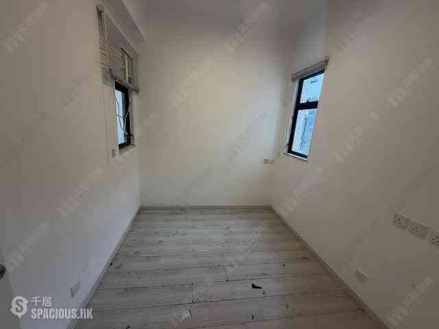Mid Levels Central - Scenecliff Block 2 10