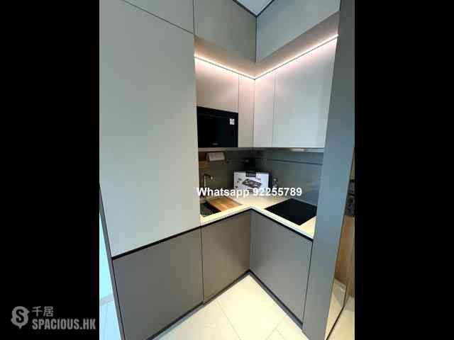 Sai Ying Pun - Upper Manor 08