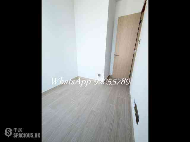 Sai Ying Pun - Upper Manor 05