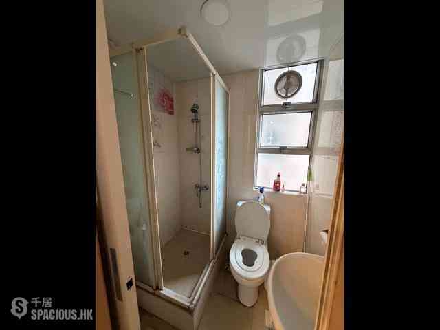Sai Ying Pun - Golden Phoenix Court 07