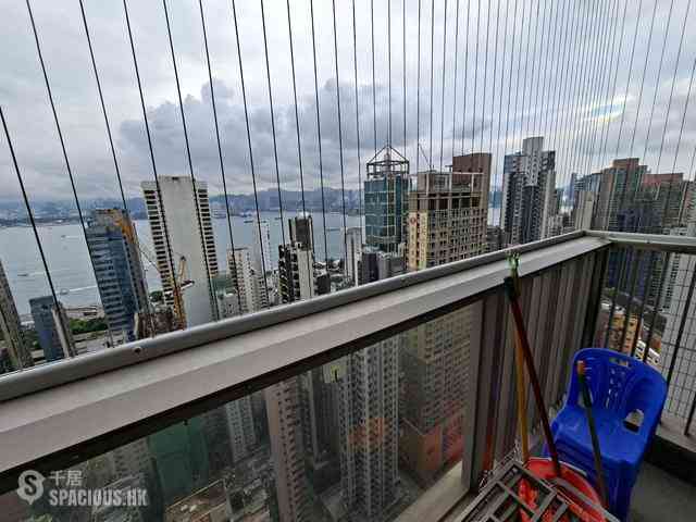 Sai Ying Pun - Island Crest 02