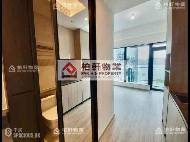 Quarry Bay - Novum East 01