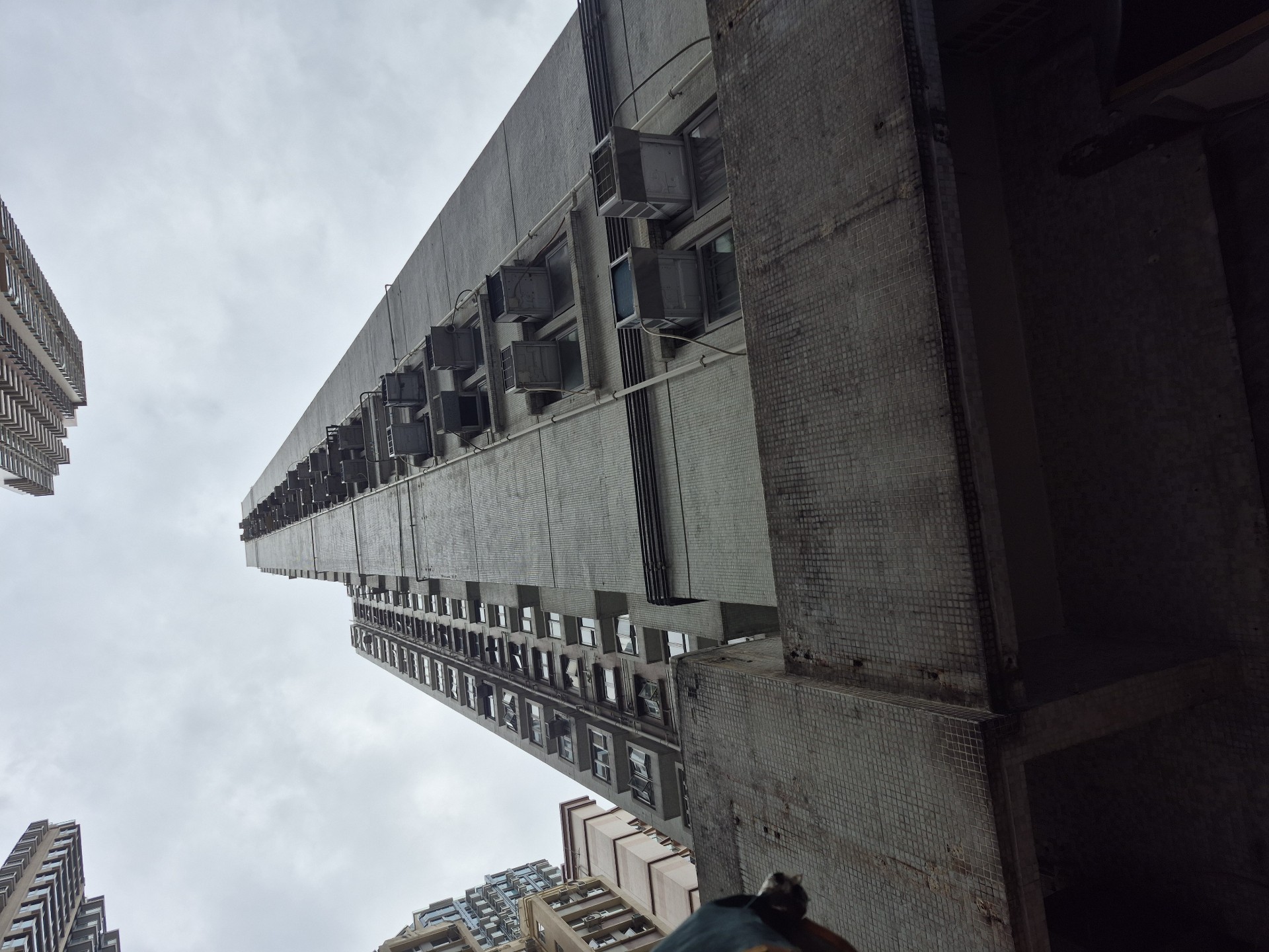 Wan Chai - Silvervale Mansion 01