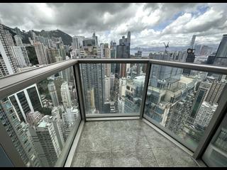 Wan Chai - The Avenue Phase 2 Block 3 02