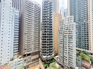 Wan Chai - The Avenue Phase 2 Block 3 05