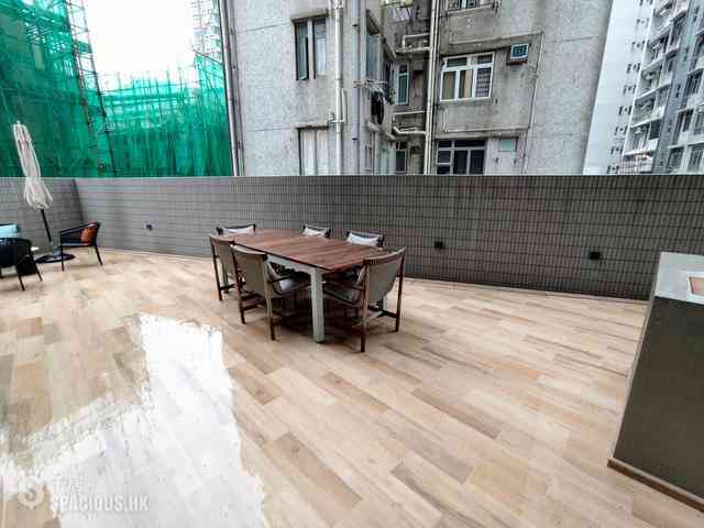 Quarry Bay - Finnie 02