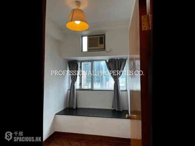 Mid Levels Central - The Rednaxela 11