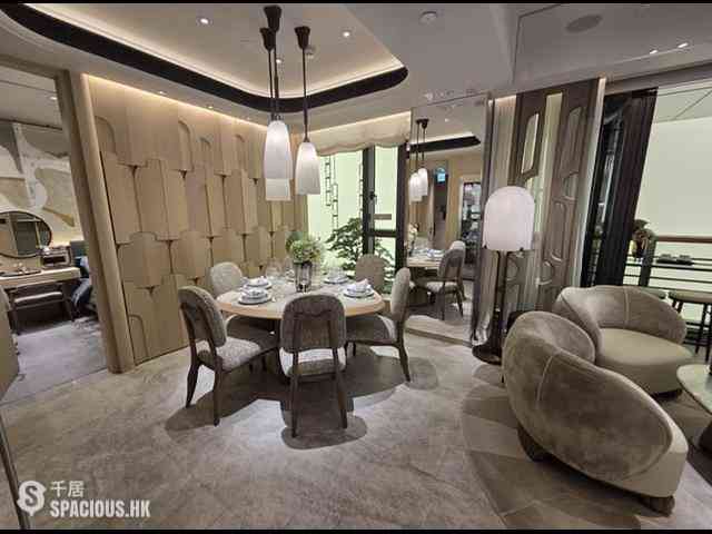 Central - Central Residence by the Park 05