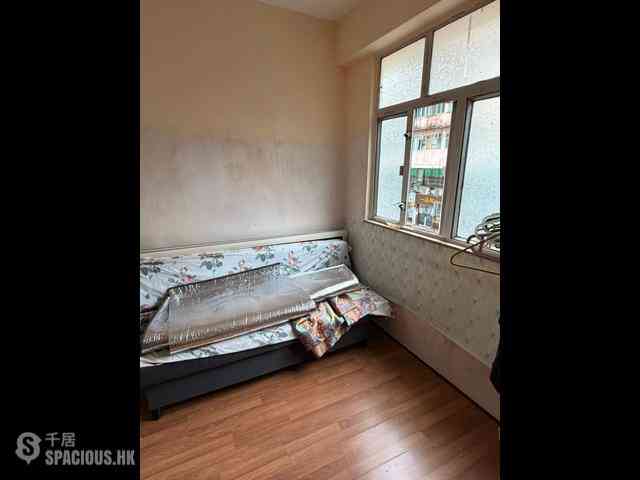 Prince Edward - Wah Sang Building 02
