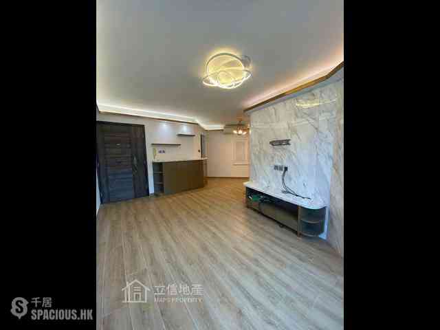 Mid Levels Central - Goldwin Heights 02