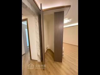 Mid Levels Central - Goldwin Heights 03
