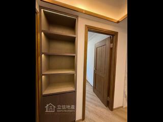 Mid Levels Central - Goldwin Heights 09