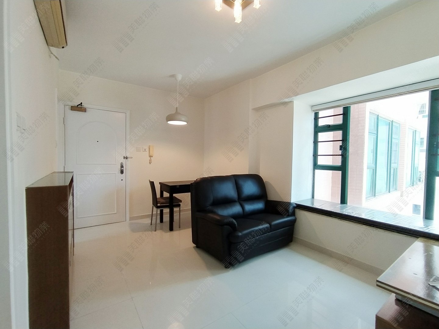 Wan Chai - Yanville 01