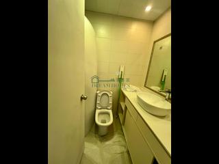 Mid Levels Central - Hillsborough Court 05