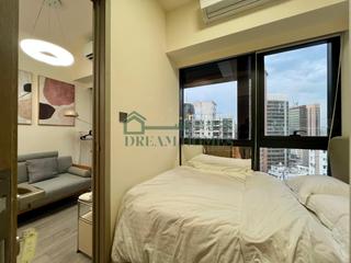 Sai Ying Pun - The Queens 04