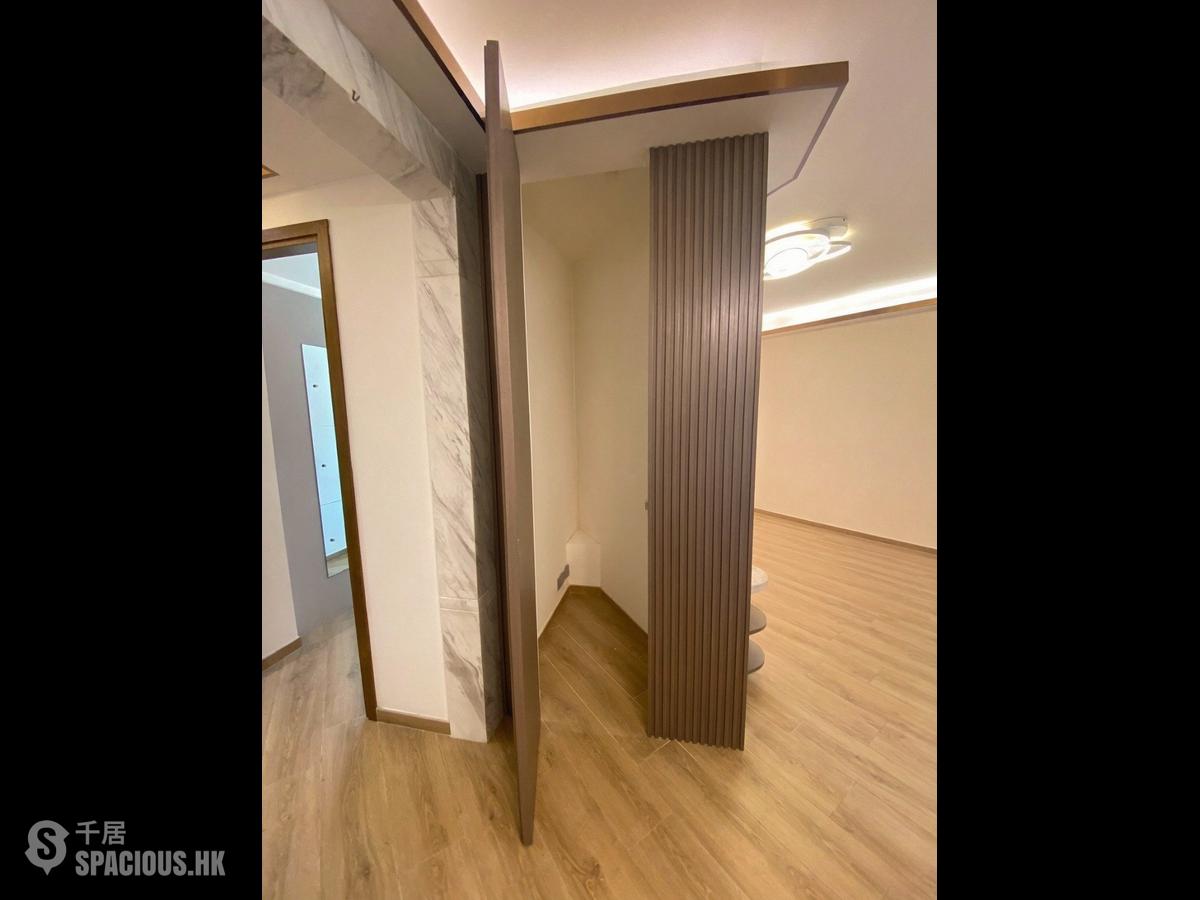 Mid Levels Central - Goldwin Heights 01