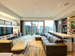 Mid Levels West - Cluny Park 03