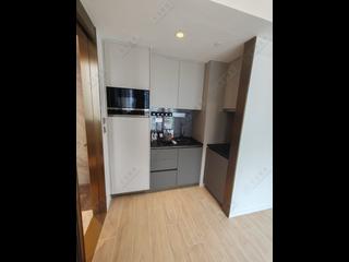 Sai Ying Pun - Des Voeux W Residence 04